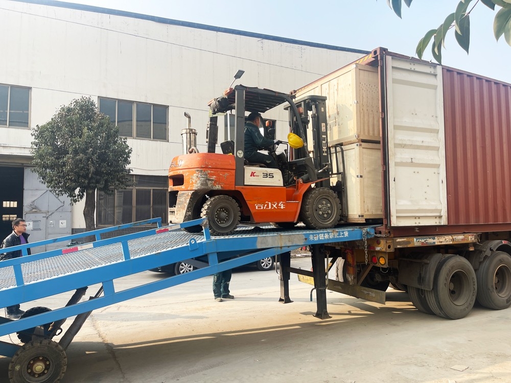 山东k8·凯发公司26台拖车式移动照明车出口澳大利亚悉尼